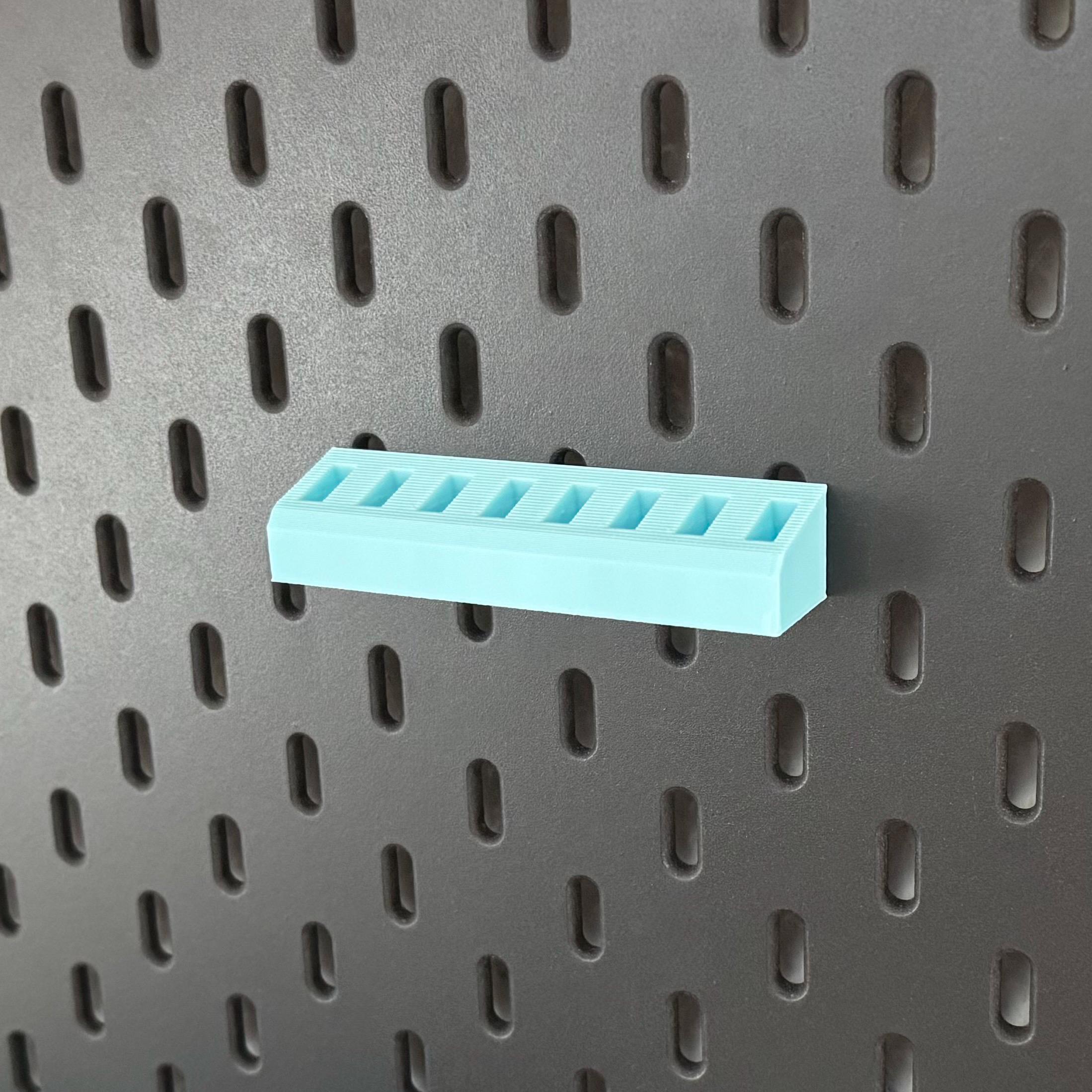 IKEA Skadis USB Stick Halter – Organizer & Aufbewahrung | Pegboard Zubehör | 4 oder 8 Plätze | 3D Druck Büro