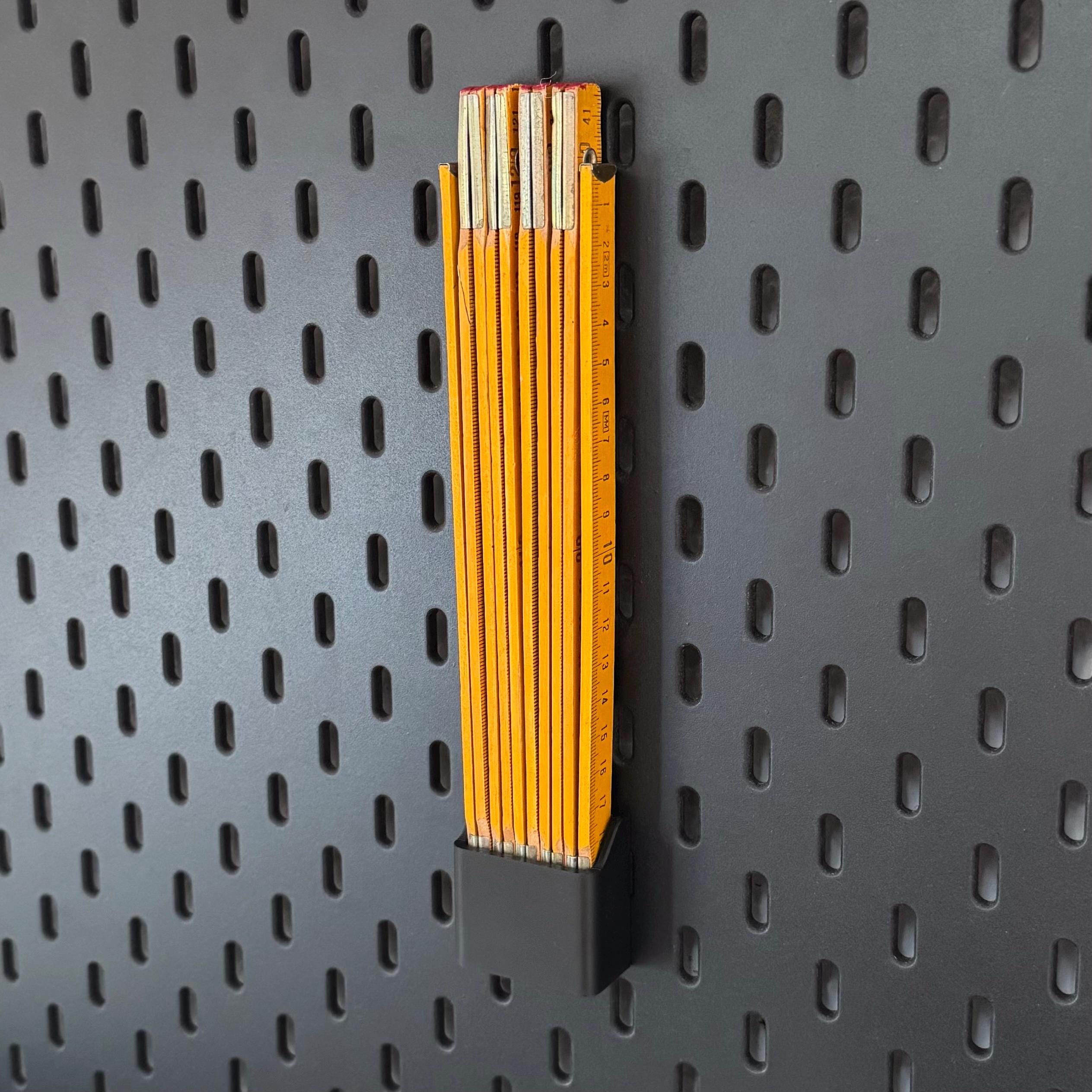 IKEA Skadis Zollstock Halter – Meterstab Halterung | Pegboard Zubehör Werkzeugwand | 17 mm Tiefe | 35/40 mm Breite | 3D Druck